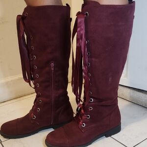 Women's Burgundy Lace-Up Boots